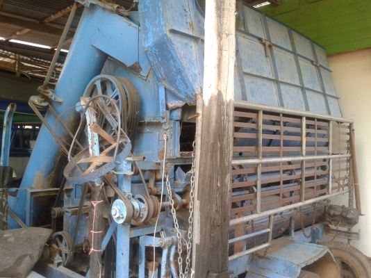 ขายรถนวดข้าวเกษตรจัมโบ้ 8 ฟุต