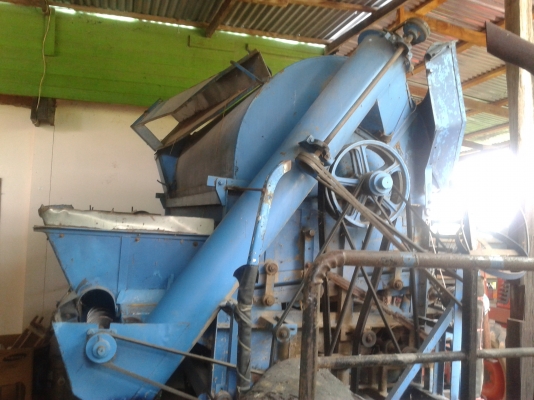 ขายรถนวดข้าวเกษตรจัมโบ้ 8 ฟุต