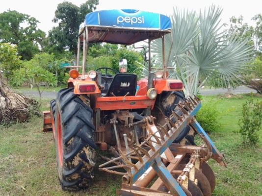 รถไถนา M 5000 รถไถนา M 5000