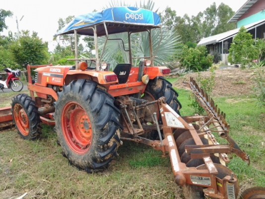 รถไถนา M 5000 รถไถนา M 5000