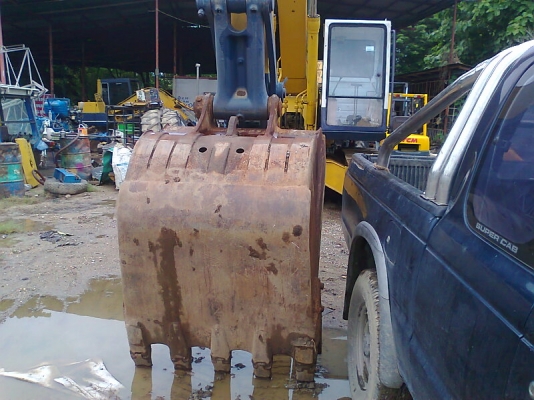 ขาย..รถขุด KOMATSU PC200-5 S/N 62642 รถเก่าญี่ปุ่นแท้ คันโทรลยาว.