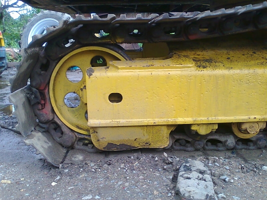 ขาย..รถขุด KOMATSU PC200-5 S/N 62642 รถเก่าญี่ปุ่นแท้ คันโทรลยาว.