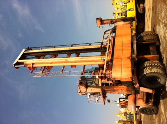 ** สินค้าเข้ามาแล้วนะค่ะ ใครอยากจะดูสินค้าตัวจริง ติดต่อมาด่วนนะค่ะ !! รถอยู่ที่ท่าเรือแล้วค่า ^^ ** รถยกตู้ KOMATSU ขนาด 23 ตัน นำเข้าจากญี่ปุ่นโดยตรง เอกสารนำเข้ามีพร้อม สนใจและขอรายละเอียดเพิ่มเติม ได้ที่ 083-0620223 ^^ ** สินค้าเข้ามาแล้วนะค่ะ ใครอยากจะดูสินค้าตัวจริง ติดต่อมาด่วนนะค่ะ !! รถอยู่ที่ท่าเรือแล้วค่า ^^ ** รถยกตู้ KOMATSU ขนาด 23 ตัน นำเข้าจากญี่ปุ่นโดยตรง เอกสารนำเข้ามีพร้อม สนใจและขอรายละเอียดเพิ่มเติม ได้ที่ 083-0620223 ^^