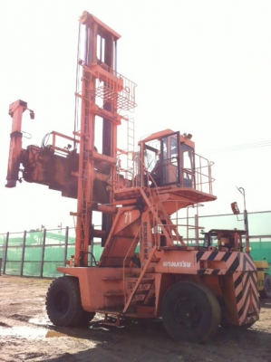 ** สินค้าเข้ามาแล้วนะค่ะ ใครอยากจะดูสินค้าตัวจริง ติดต่อมาด่วนนะค่ะ !! รถอยู่ที่ท่าเรือแล้วค่า ^^ ** รถยกตู้ KOMATSU ขนาด 23 ตัน นำเข้าจากญี่ปุ่นโดยตรง เอกสารนำเข้ามีพร้อม สนใจและขอรายละเอียดเพิ่มเติม ได้ที่ 083-0620223 ^^ ** สินค้าเข้ามาแล้วนะค่ะ ใครอยากจะดูสินค้าตัวจริง ติดต่อมาด่วนนะค่ะ !! รถอยู่ที่ท่าเรือแล้วค่า ^^ ** รถยกตู้ KOMATSU ขนาด 23 ตัน นำเข้าจากญี่ปุ่นโดยตรง เอกสารนำเข้ามีพร้อม สนใจและขอรายละเอียดเพิ่มเติม ได้ที่ 083-0620223 ^^