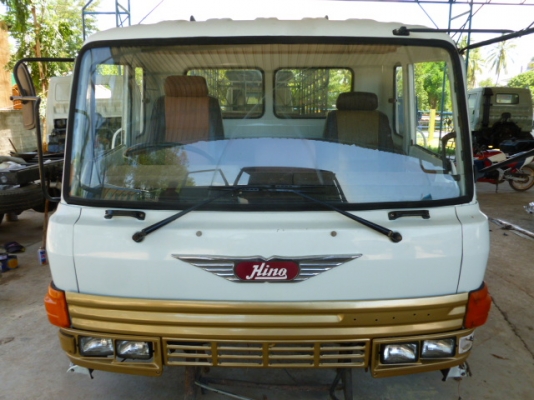 แสงฟ้าเต้นรถ/// จำหน่ายหัวเก๋ง HINO-F18 เก็บงานแล้ว หัวบาง อุปกรร์ครบ
