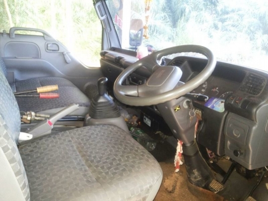 รถอีซูซุ 6 ล้อดั้ม NQR 150 แรงม้า ปี 51 สนใจติดต่อ 081 - 6079515 รถอีซูซุ 6 ล้อดั้ม NQR 150 แรงม้า ปี 51 สนใจติดต่อ 081 - 6079515