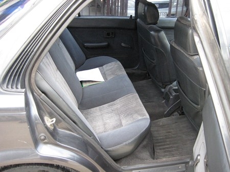 ขายด่วน TOYOTA COROLLA 1.3 SE Limited สภาพสวยมาก เดิมๆประหยัดน้ำมัน ไม่เคยติดแก๊ส เกียร์ธรรดา ขับนิ่ม แอร์เย็นมาก วิทยุ-เทป แม็ก ทะเบียนเต็ม เอกสารครบพร้อมโอนครับ ขายด่วน TOYOTA COROLLA 1.3 SE Limited สภาพสวยมาก เดิมๆประหยัดน้ำมัน ไม่เคยติดแก๊ส เกียร์ธรรดา ขับนิ่ม แอร์เย็นมาก วิทยุ-เทป แม็ก ทะเบียนเต็ม เอกสารครบพร้อมโอนครับ