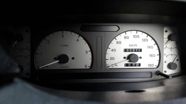 ขาย ISUZU DRAGON EYE SPACE CAB SLX