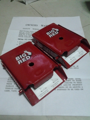 SEFTY WHEEL CHOCKS Model no TD3553 bigred อุปกรณ์ หนุนล้อพับเก็บได้  กันรถ ถไหลขณะซ่อมหรือจอด ที่ควรมีติดรถไว้
