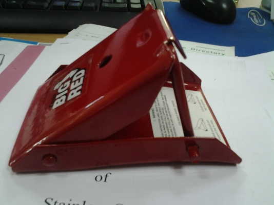 SEFTY WHEEL CHOCKS Model no TD3553 bigred อุปกรณ์ หนุนล้อพับเก็บได้  กันรถ ถไหลขณะซ่อมหรือจอด ที่ควรมีติดรถไว้