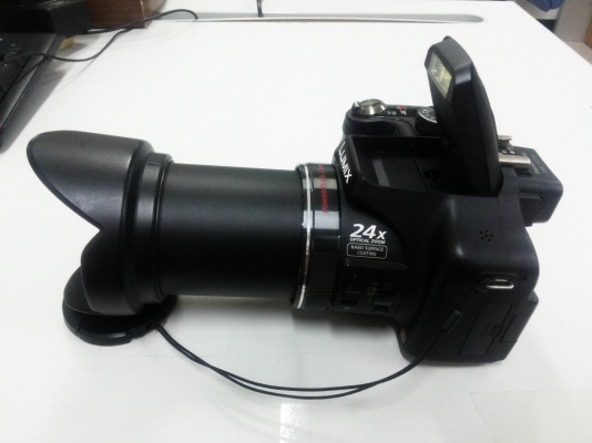 ขาย Panasonic Lumix DMC FZ150 ขาย Panasonic Lumix DMC FZ150