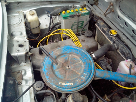 ขาย mazda familia 1300 สภาพ 70\% ขาย mazda familia 1300 สภาพ 70\%