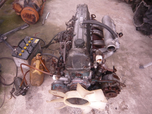 ขายเครื่องยนต์ดีเซล 2800 ซีซี 9850 บาท