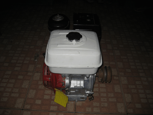 ขายด่วนเครื่อง HONDA GX-270 ( 9 แรง ) แท้สภาพ 95\% ขายด่วนเครื่อง HONDA GX-270 ( 9 แรง ) แท้สภาพ 95\%