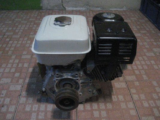 ขายด่วนเครื่อง HONDA GX-270 ( 9 แรง ) แท้สภาพ 95\% ขายด่วนเครื่อง HONDA GX-270 ( 9 แรง ) แท้สภาพ 95\%