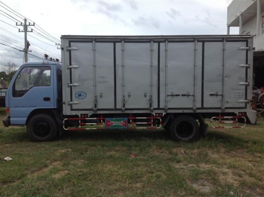 ขายด่วน!! NPR 120แรง ยาว5เมตร รถห้าง ปี40 สภาพพร้อมใช้