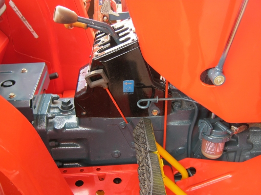 ขายด่วนรถไถนา KUBOTA L4202  4WD 4X4 เพาเวอร์เทอร์โบเก่าจากญี่ปุ่นยังไม่เคยใช้ทำงานในเมืองไทยเลยครับ...