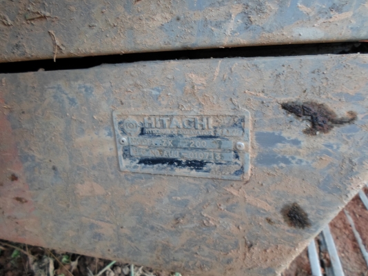 ขาย แบคโฮ HITACHI ZX 200  รถสวย ทำงานน้อย เอกสารพร้อม