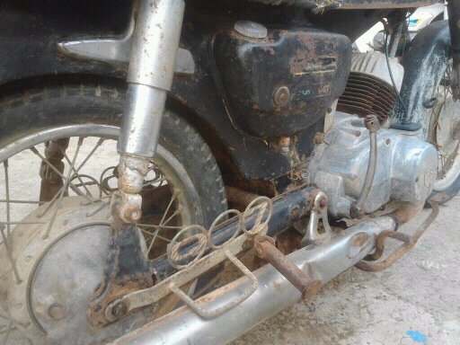 ขาย SUZUKI K 125 เดิมเต็มคัน ขายตามสภาพ มีทะเบียน ไม่โอน ราคาถูก