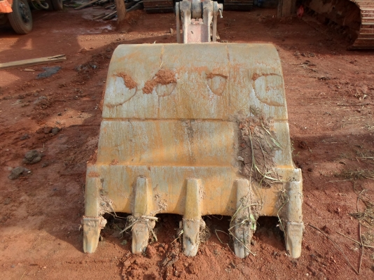 ขาย แบคโฮ HITACHI ZX  200  รถพร้อมทำงาน รถสวย