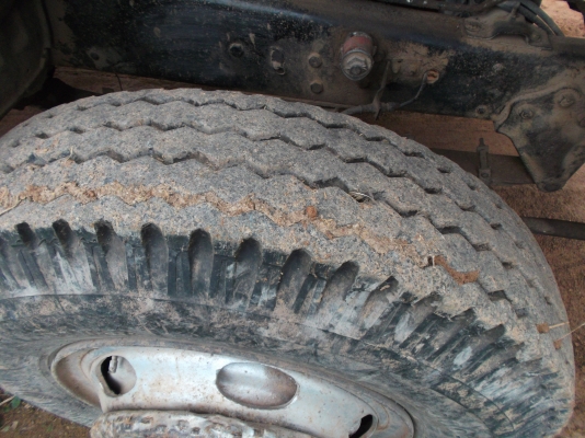 ขายด่วนรถสิบล้อHINOKT925วางเครืองHO7C185แรงม้า