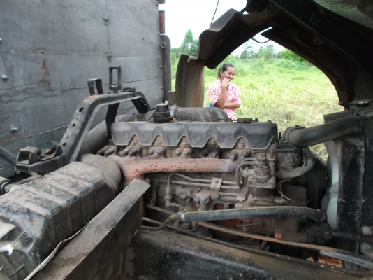 ขายด่วนรถสิบล้อHINOKT925วางเครืองHO7C185แรงม้า