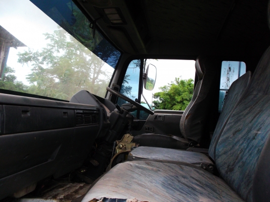 ขายด่วนรถสิบล้อHINOKT925วางเครืองHO7C185แรงม้า