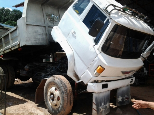 hino kl300 130 แรงม้า 6 สูบ เบรกทิฟฟี่  ดั้มสวย คัซซีสวย ไม่ดาม. ไม่ผุ  พร้อมใช้งาน