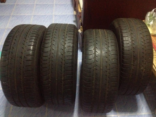 ขายล้อNismo Gt4 Rota ขอบ17 4/100 พร้อมยาง ถูกๆ 11500.-
