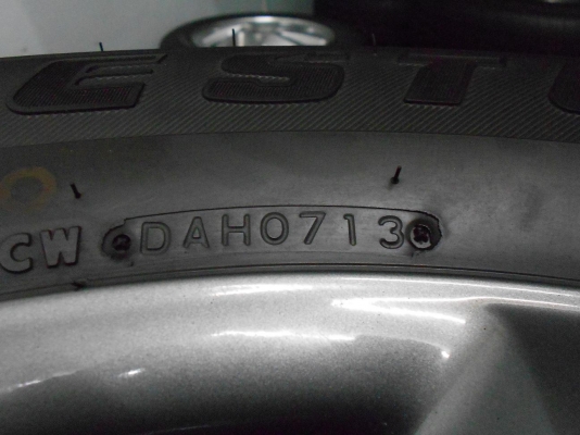 ขายล้อแม็ก All new D-max (X-series) ขอบ 17 (สีรมดำ)พร้อมยางป้ายแดงปี 13/เทิร์นได้-ใส่ฟรีค่ะ