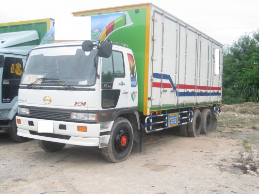 ขาย 3H สิบล้อเพลาเดียวตู้สิบบาน สวยพร้อมใช้ 088-4501277