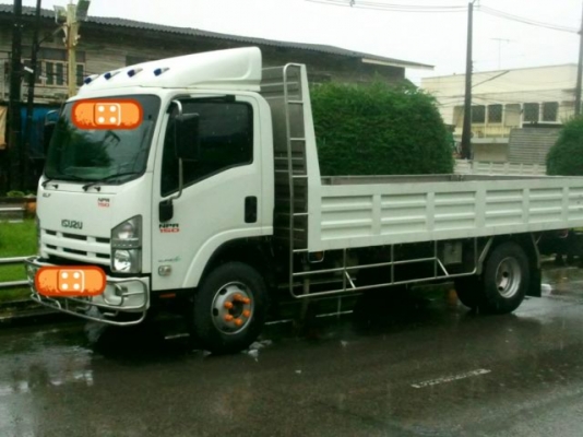 ISUZU NPR