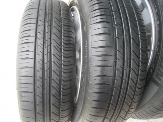 ขายล้อแม็ก Honda city ป้ายแดง 15"x5.5" et45 4รู100 + ยางปี 2213 (081-3747940)