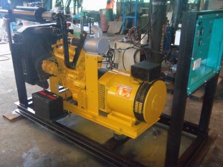 ขายเครื่องปั่นไฟ 20 Kva. 3 เฟส 380/220 V./N.79,000.- ขายเครื่องปั่นไฟ 20 Kva. 3 เฟส 380/220 V./N.79,000.-