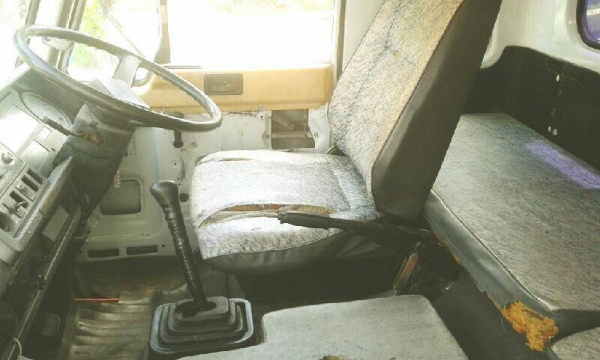 ขายรถสิบล้อUD