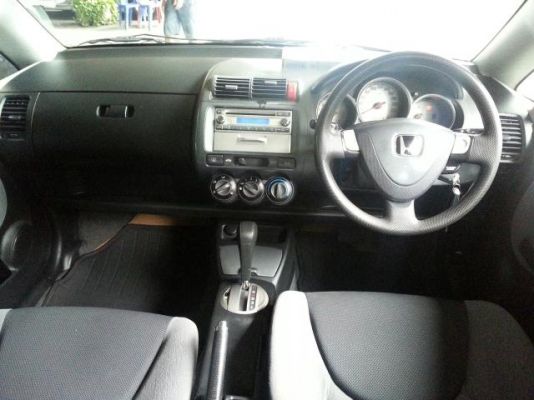 ขายด่วน HONDA JAZZ 1.5 IDSI 2004 ขายด่วน HONDA JAZZ 1.5 IDSI 2004