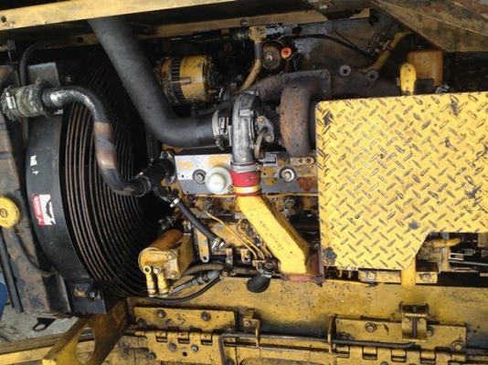 ขายรถขุดล้อยาง KOMATSU PW100-3 sn:3506  Yr.2000 สภาพดีครับใช้งานได้เลย  ราคาไม่สูงครับ โทรมานะ 085-9049669