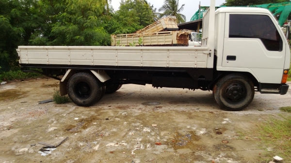 ขายถูก สุดสุด รถ 6 ล้อ มิตซู CANTER  FE444E กระบะสวย รถพร้อมใช้    โทร 081-1841924