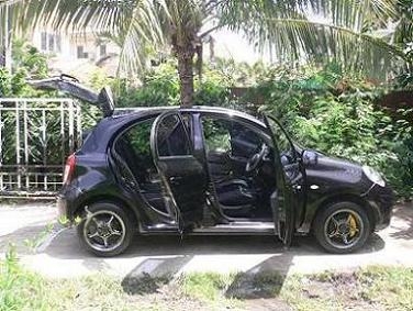 ขายรถ NISSAN MARCH 1.2 V ปี 2010 สีดำ เกียร์ออโต้ ตัวTop