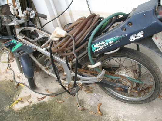 ATV ขนาดกลาง 6,500 เก็บนานไม่ได้ใช้ แถมโคลงรถไฟฟ้ากับยามาฮ่า ATV ขนาดกลาง 6,500 เก็บนานไม่ได้ใช้ แถมโคลงรถไฟฟ้ากับยามาฮ่า