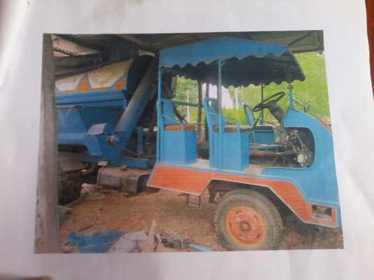 ขายด่วนรถนวดข้าว8ฟุตเกษตรพัตนา รถ6ล้อเครื่อง6สูบ