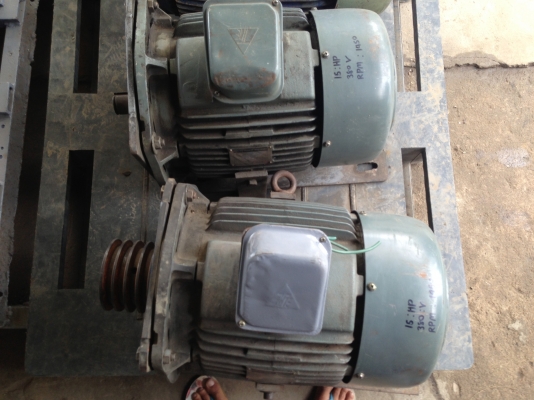 ขายมอเตอร์ Teco 15 HP. 1450 RPM. 380 V เป็นมอเตอร์หน้าแปรน แต่ทำแทนวางให้แล้ว สภาพสวย พร้อมใช้งาน มี 2 ตัวครับ