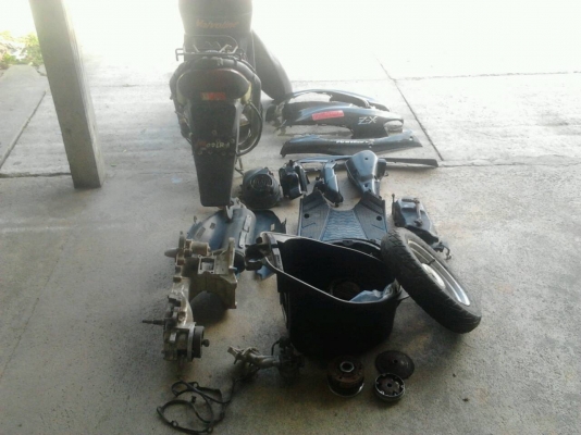 ขายเหมา อะไหล่รถป็อป Dio ZX af34 ตามรูป ราคาต่อรองได้ สนใจสอบถาม คุณพรเทพ โทร 0844573458