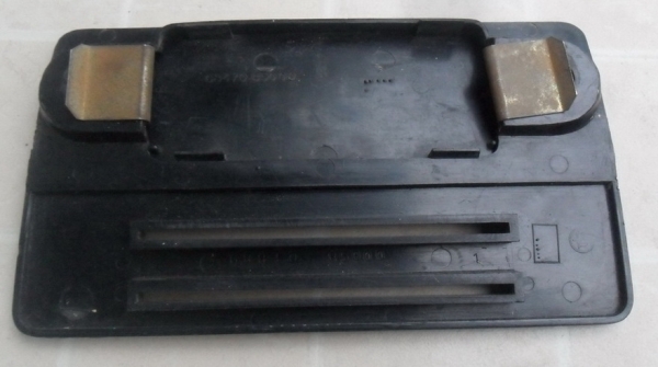 แผ่นปิดช่องวิทยุ datsun 620