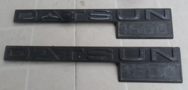 แผ่นปิดช่องวิทยุ datsun 620