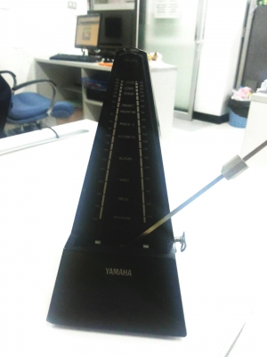 เครื่องให้จังหวะเครื่องดนตรี METRONOME YAMAHA vintage