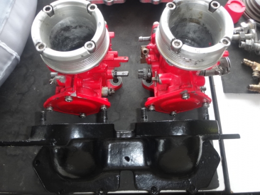 ขายคาบูเรเตอร์ buckshort-46 mmพร้อมคอแมนนิโฟร์แต่ง