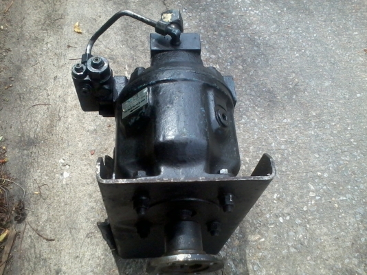 ขายปลั้มปั่นเบอร์ 63 L UCHIDA สภาพดีนำเข้า ใช้ปั่นเครนใหญ่ รถที่ใช้ปลั้มต่างๆแรงดีครับ