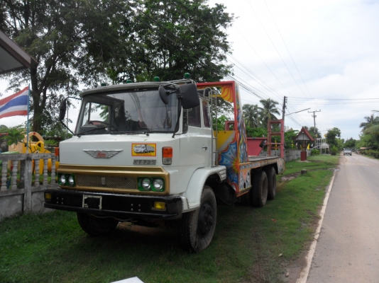 HINO KT 725 สองเพลา เครื่อง EH 700 168 แรงม้า HINO KT 725 สองเพลา เครื่อง EH 700 168 แรงม้า