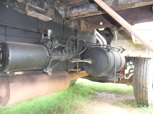 HINO KT 725 สองเพลา เครื่อง EH 700 168 แรงม้า HINO KT 725 สองเพลา เครื่อง EH 700 168 แรงม้า